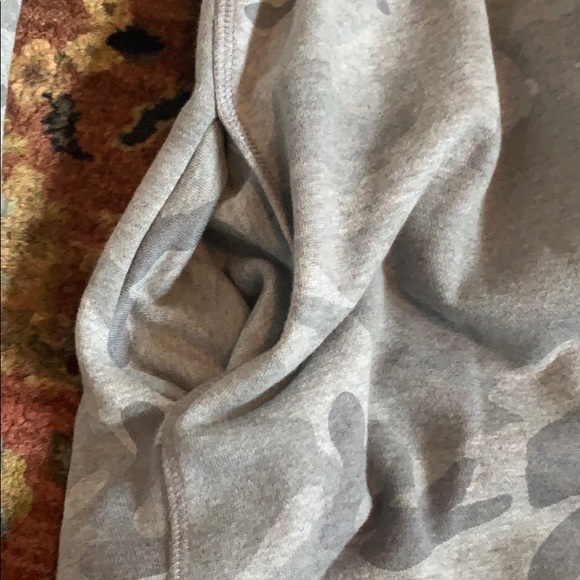 Drew camo cardigan sweatshirt - Picture 2 of 3